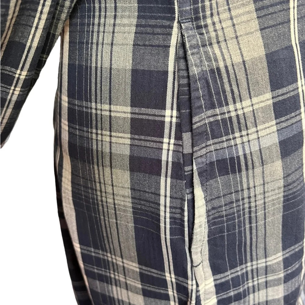 The North Face Cambridge Navy Plaid Shirtdress - Picture 11 of 14